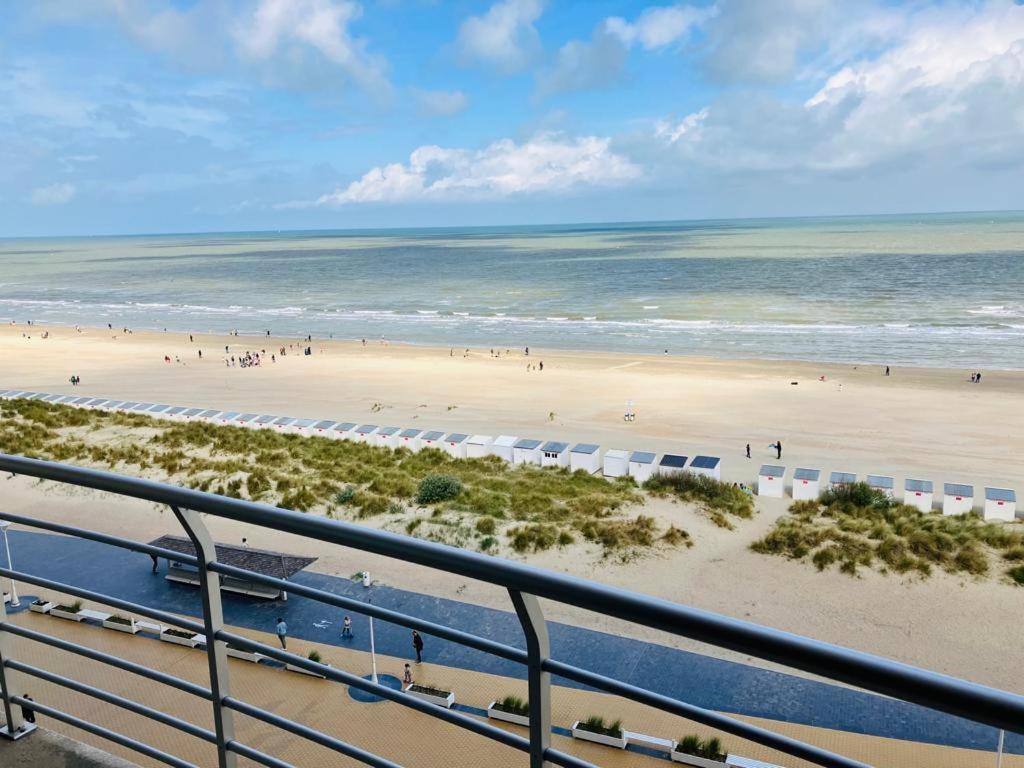 Appartement Zeezicht Nieuwpoort - Seasight Extérieur photo